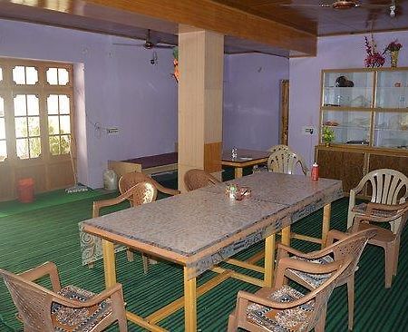 Yourdum Guest House Hundar Buitenkant foto