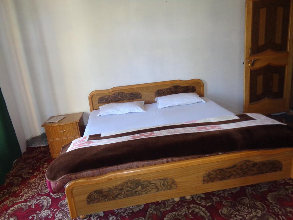 Yourdum Guest House Hundar Buitenkant foto